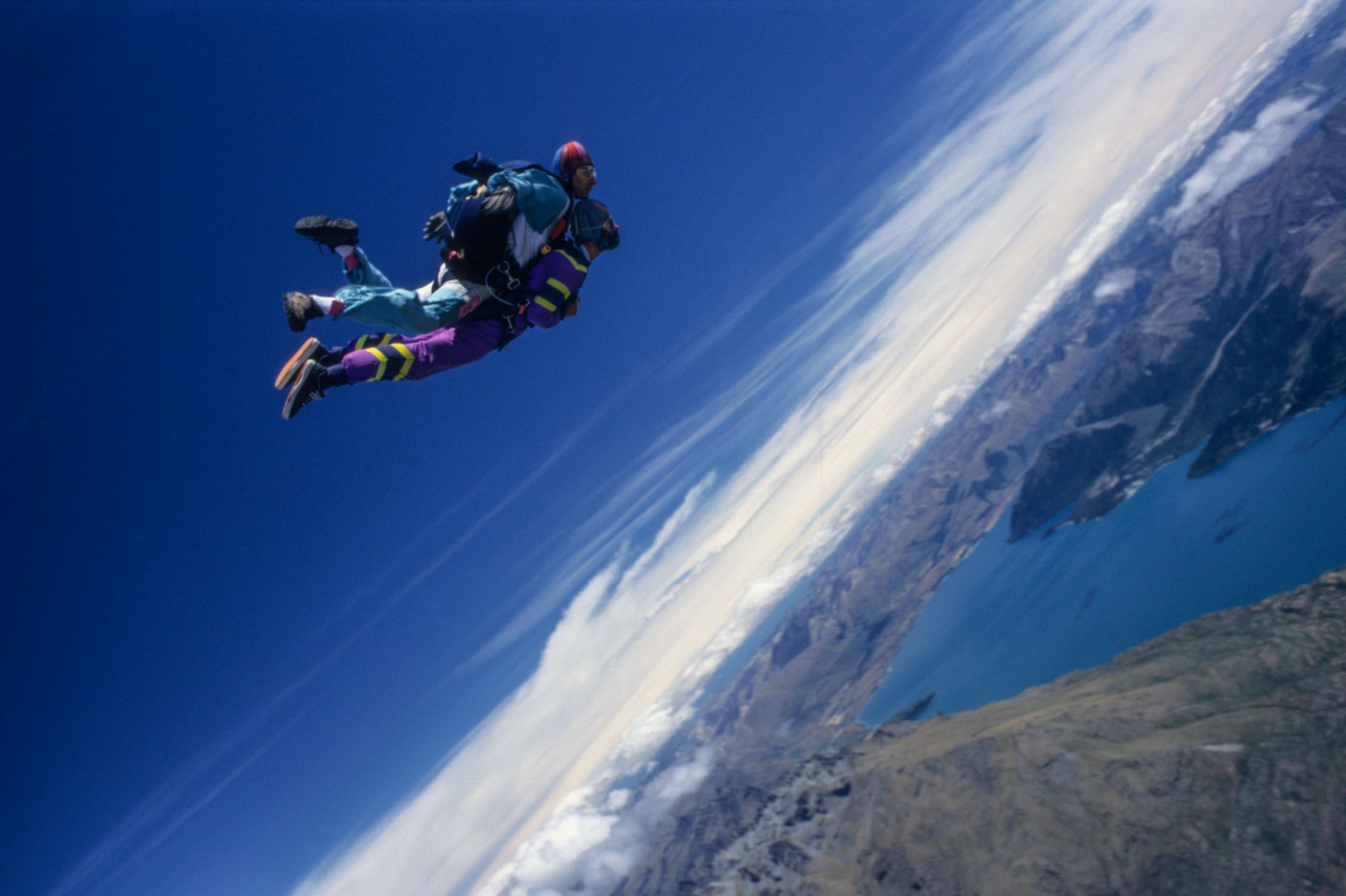 Tandem Fallschirmspringer bei Queenstown. Januar 2001